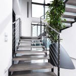 Vista frontale  scale in gres porcellanato elite strike stone finitura cenere alfascale